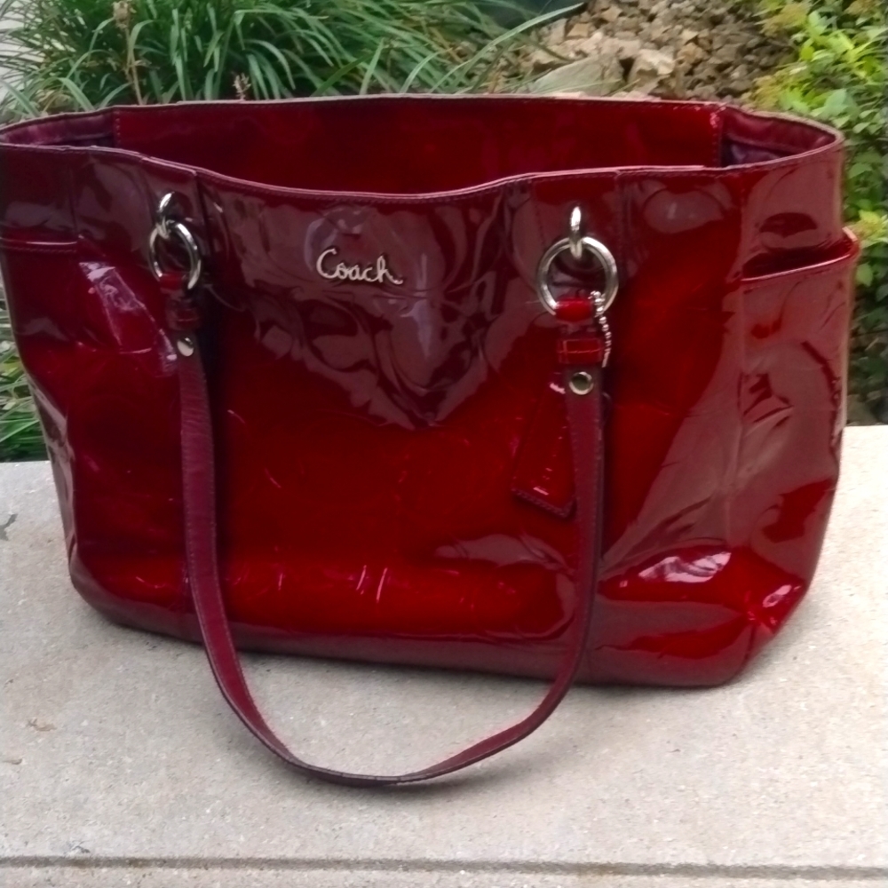 COACH Signature East West Embossed Patent Leather Carryall Tote [No H1149-F17729